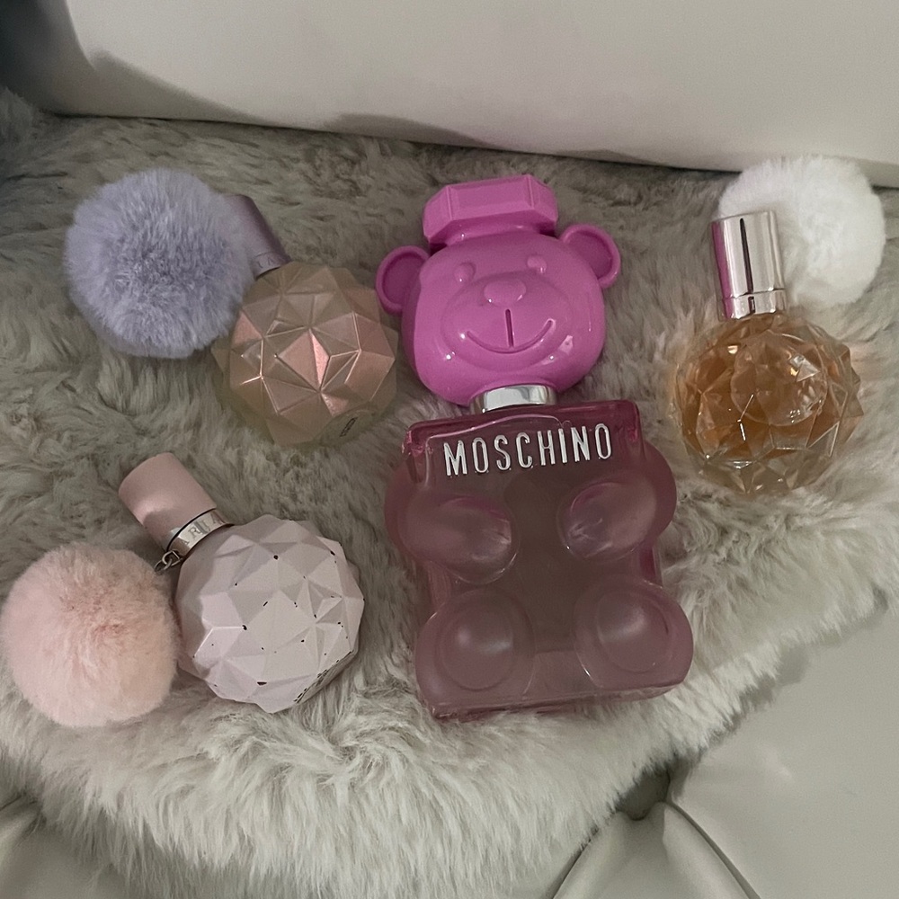 Moschino Pink Teddy Bear 100ml + 3 Ariana Grande 30 ml no box